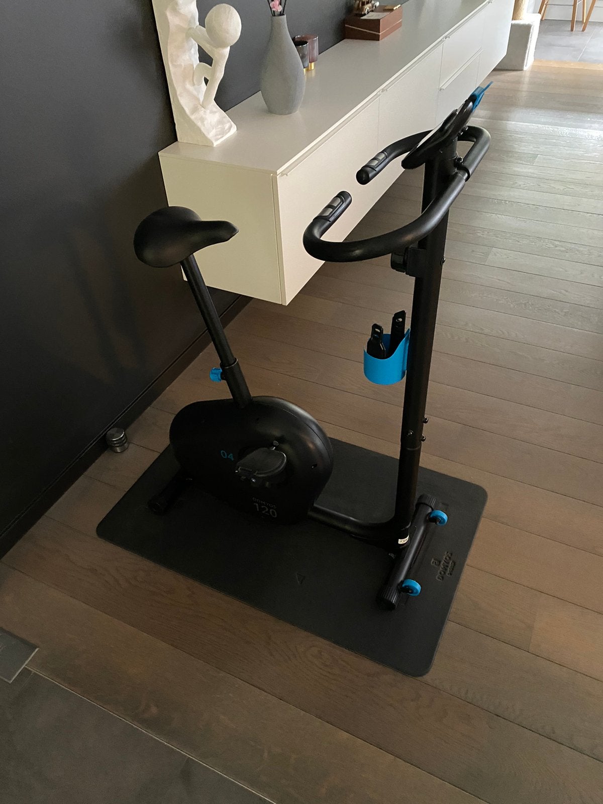 Domyos 120 hometrainer / fietstrainer inclusief mat indoor, Sport en Fitness, Ophalen, Zo goed als nieuw, Hometrainer