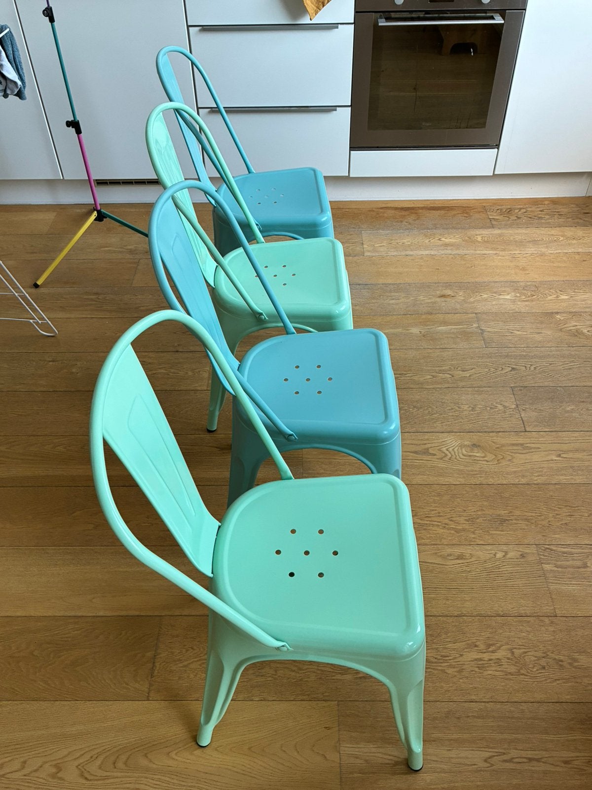 4 chaises Sklum, Maison & Meubles, Chaises, Enlèvement, Comme neuf, Bleu