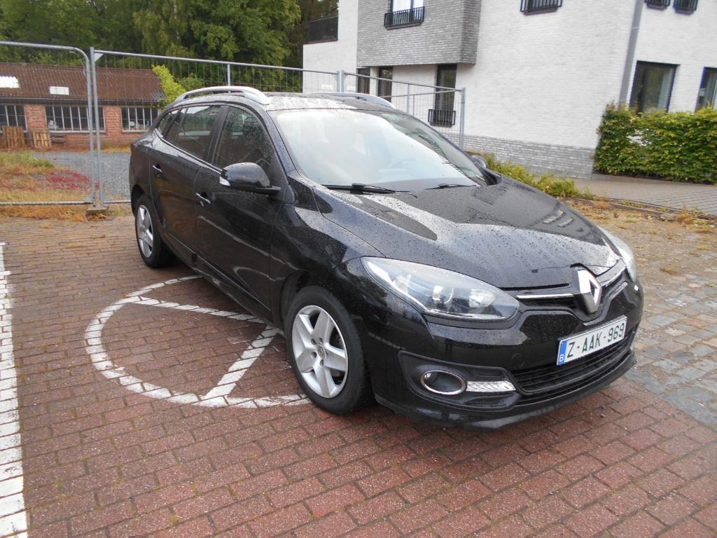 MEGANE BREAK 1.2 TCe NAVI AIRCO GARANTIE, Auto's, Renault, Bedrijf, Te koop, Mégane, ABS, Airbags, Airconditioning, Bluetooth
