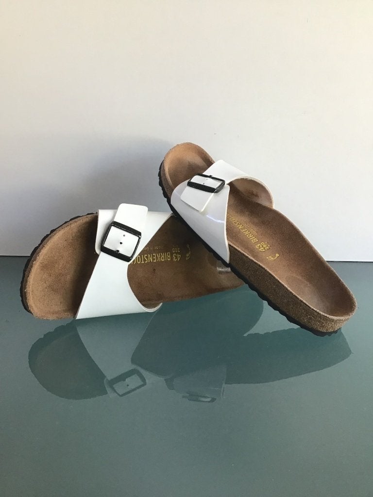 Gratis Verzenden | Birkenstock nieuwe witte slippers 43, Slippers, Verzenden, Wit, Nieuw