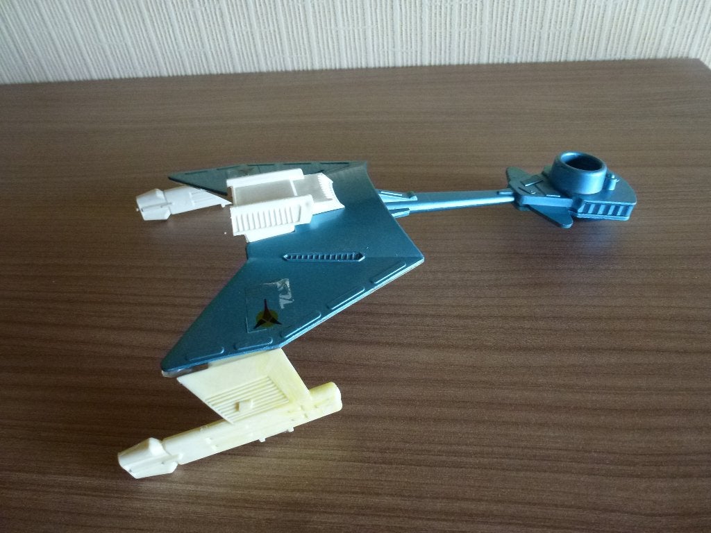Dinky Toys  Croiseur de combat klingon, 1977, Hobby & Loisirs créatifs, Enlèvement ou Envoi, Utilisé, Autres types, Dinky Toys