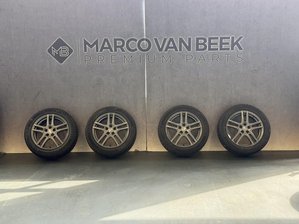 16 Inch winter wielen set, Auto-onderdelen, Banden en Velgen, Banden en Velgen, Personenwagen, Gebruikt, Ophalen