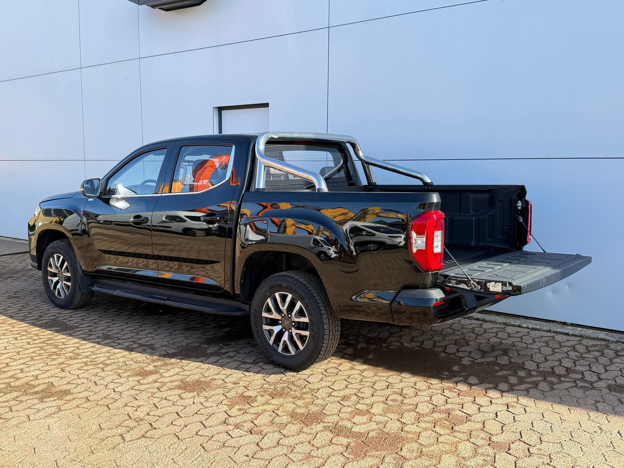 Elektrisch Pickup 471km WLTP 93.4% (SOH) Snelladen LED Clima, Auto's, Automaat, 4 deurs, Overige modellen, Zwart