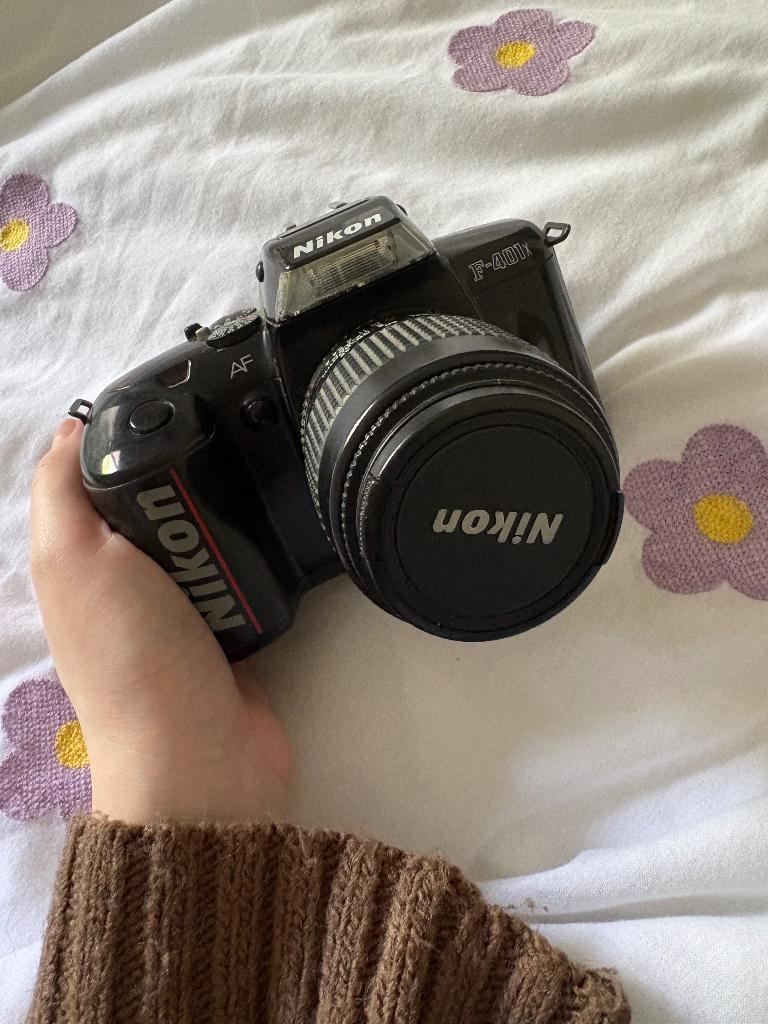Camera reflex analogique Nikon F401 avec objectif 35—80 mm, Enlèvement ou Envoi, Utilisé, Reflex miroir, Nikon