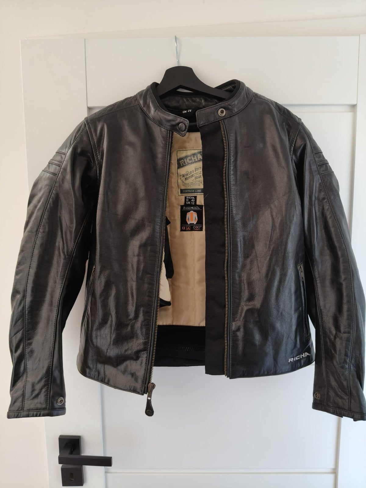 RICHA zwarte motorjas voor vrouwen te koop maat L, Motoren, Kleding | Motorkleding, Ophalen, Nieuw zonder kaartje, Dames, Jas | leer