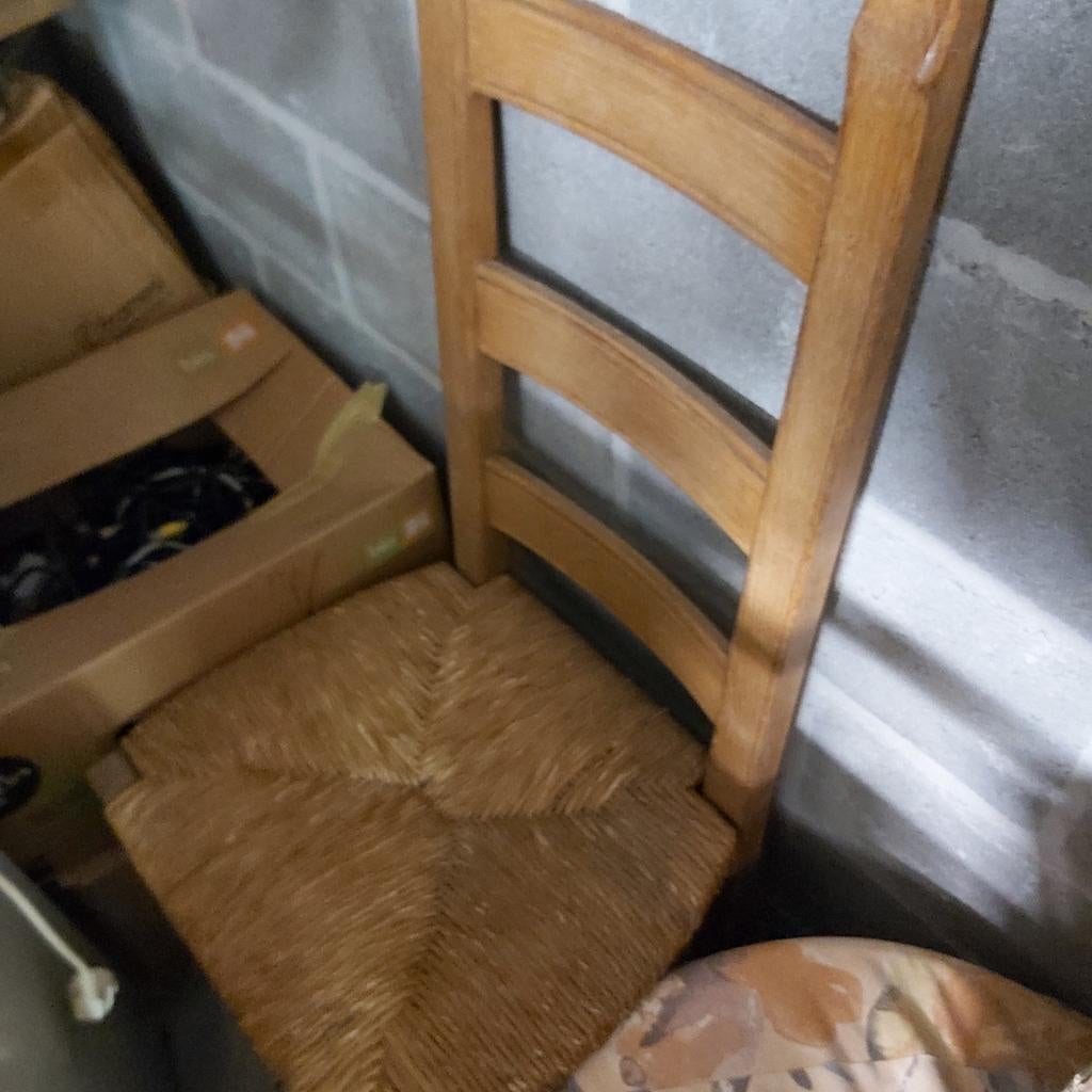 Chaise  bon état, Enlèvement