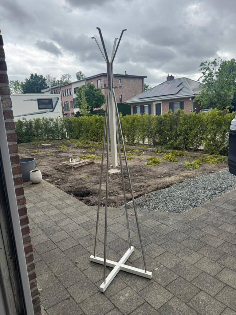 Gratis kapstok, Ophalen, Zo goed als nieuw