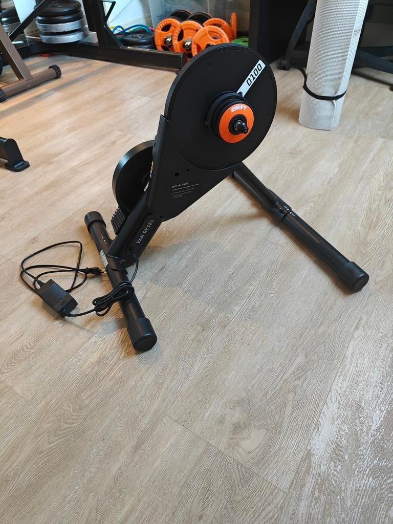 Van Rysel D100 + Zwift cog rollen, Ophalen