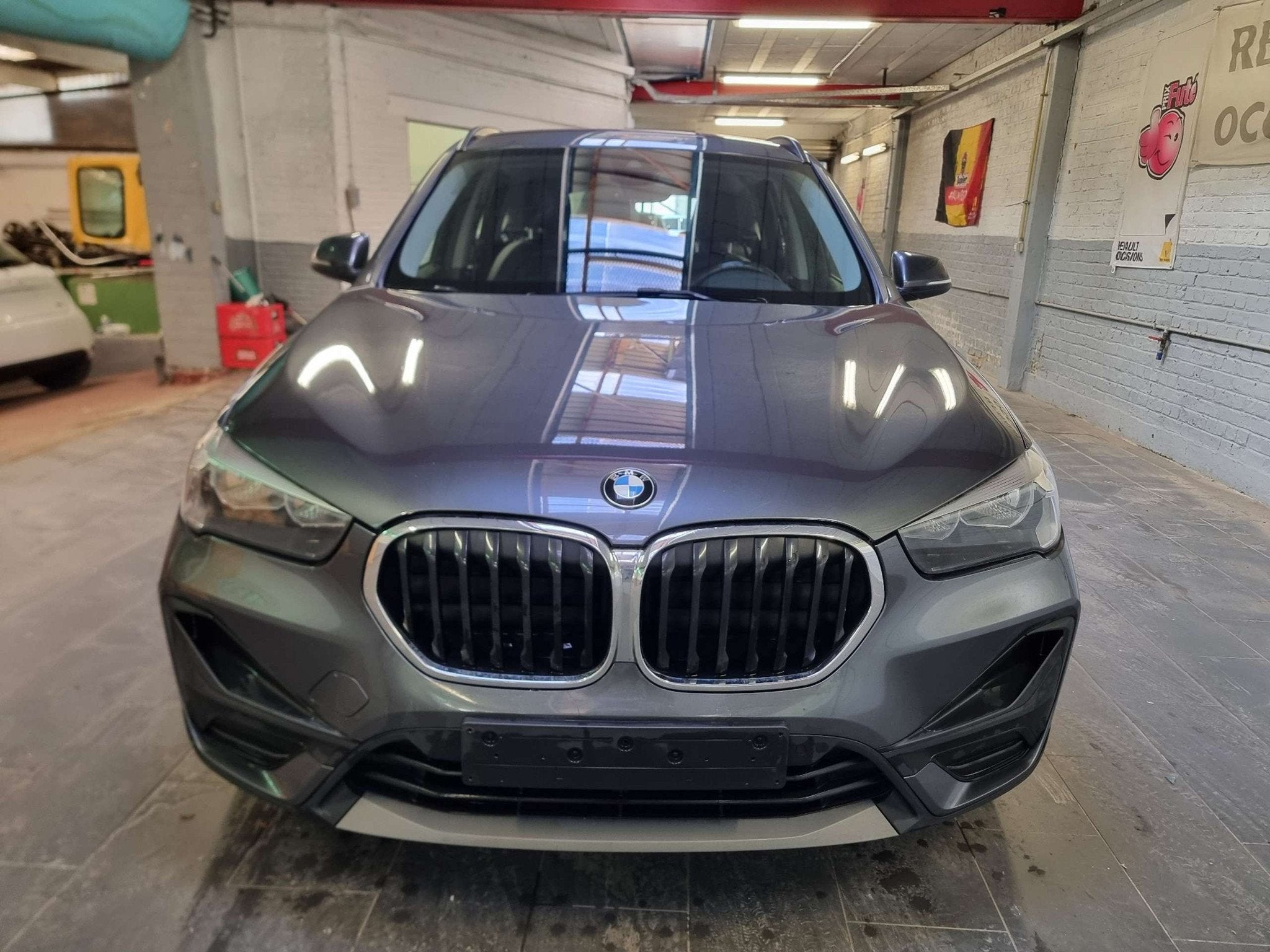 BMW X1 sDrive18d et 1 an de garantie (bj 2021), X1, 118 g/km, 4 cilinders, Zwart
