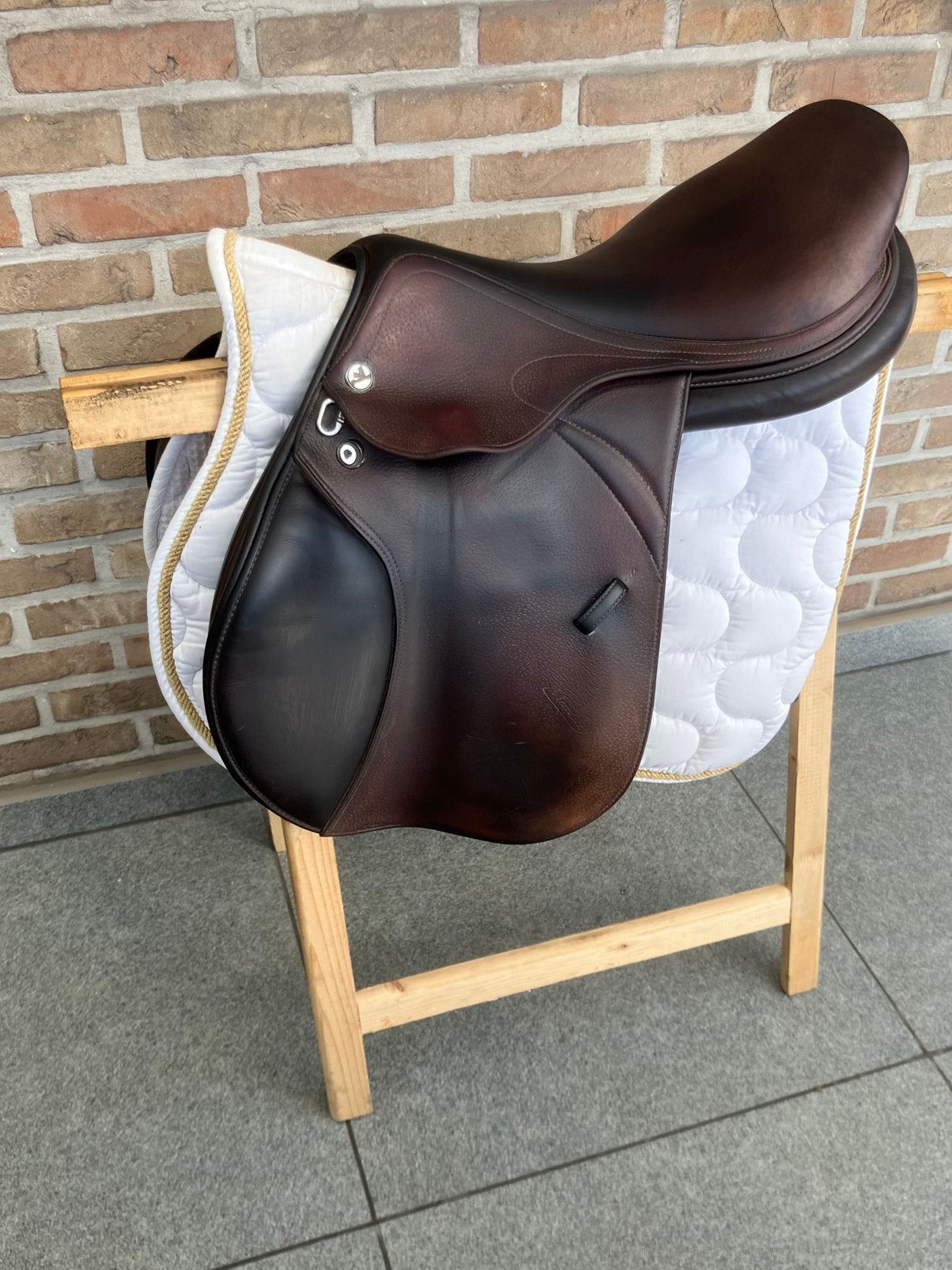 Springzadel Prestige Meredith 18 inch, Dieren en Toebehoren, Ophalen of Verzenden, Zo goed als nieuw