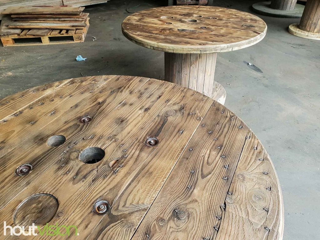 Mooie Kabelhaspel diameter 120cm, Ophalen, Zo goed als nieuw, Hout, Bijzettafel
