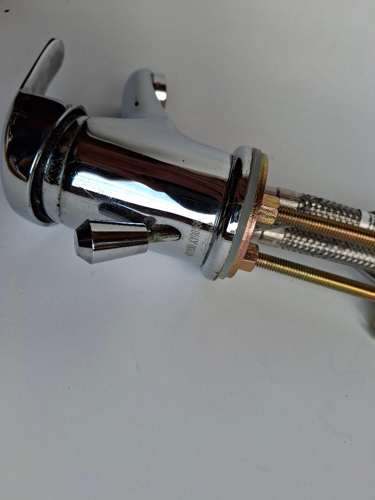 wastafelkraan chroom kleur, Doe-het-zelf en Bouw, Ophalen of Verzenden, Chroom