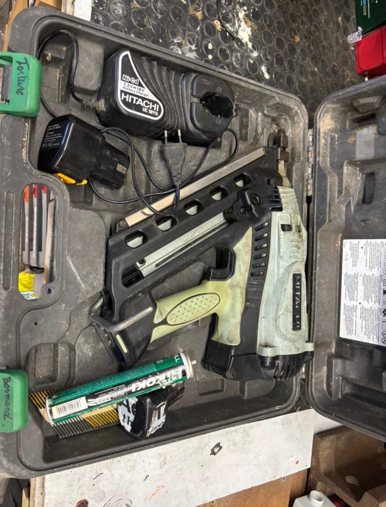 Nagelpistool hitachi, Doe-het-zelf en Bouw, Gereedschap | Handgereedschap, Ophalen, Gebruikt