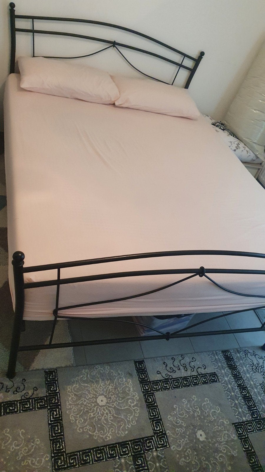 lit avec sommier et matlat, Fer forgé, 140 cm, Brun, Enlèvement