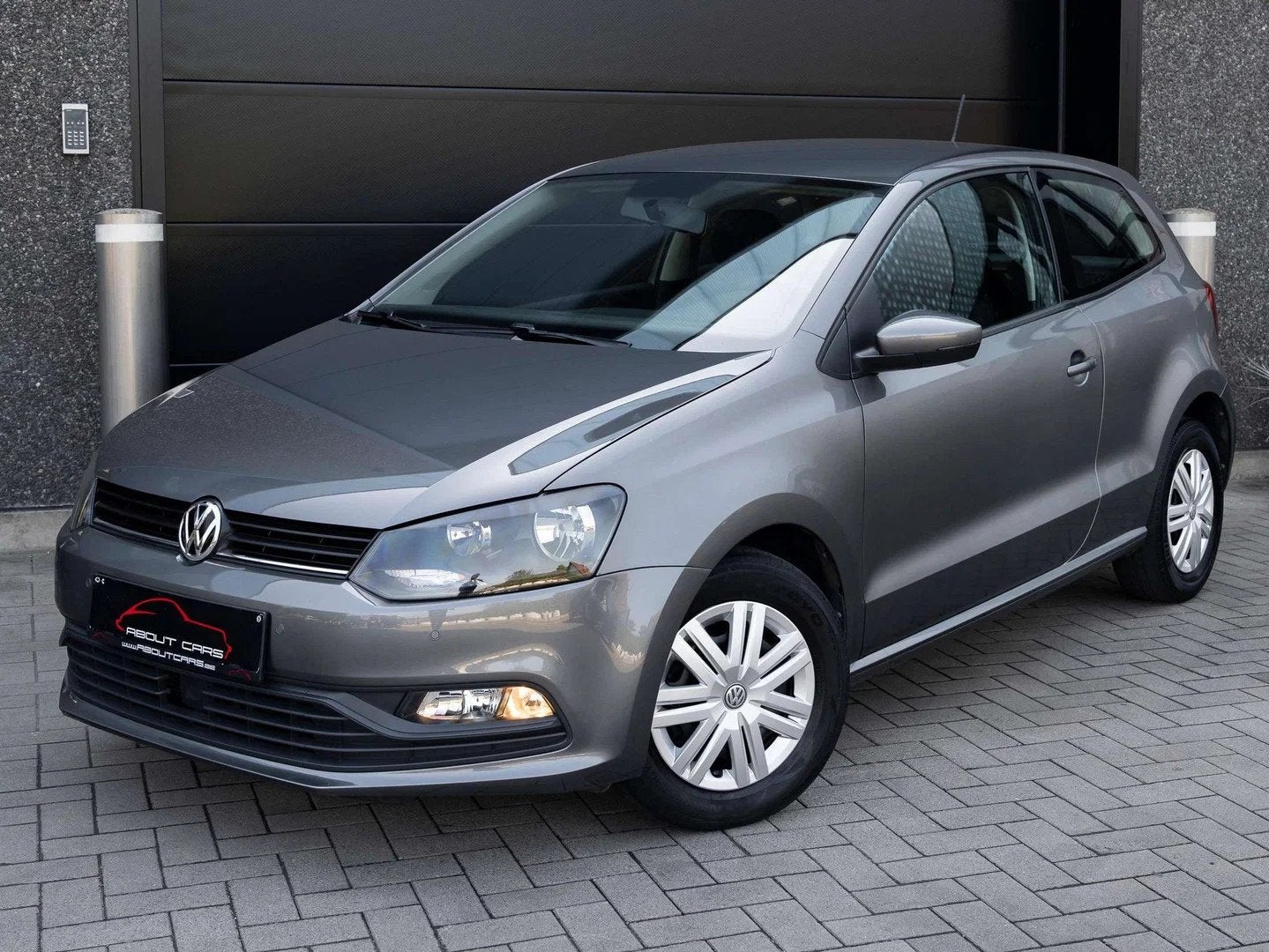 Volkswagen Polo Polo 1.0i * Garantie * (bj 2016), Auto's, Gebruikt, 3 cilinders, Zilver of Grijs, https://public.car-pass.be/vhr/39bcd99d-0770-4d8f-91c1-4dfd2125af93