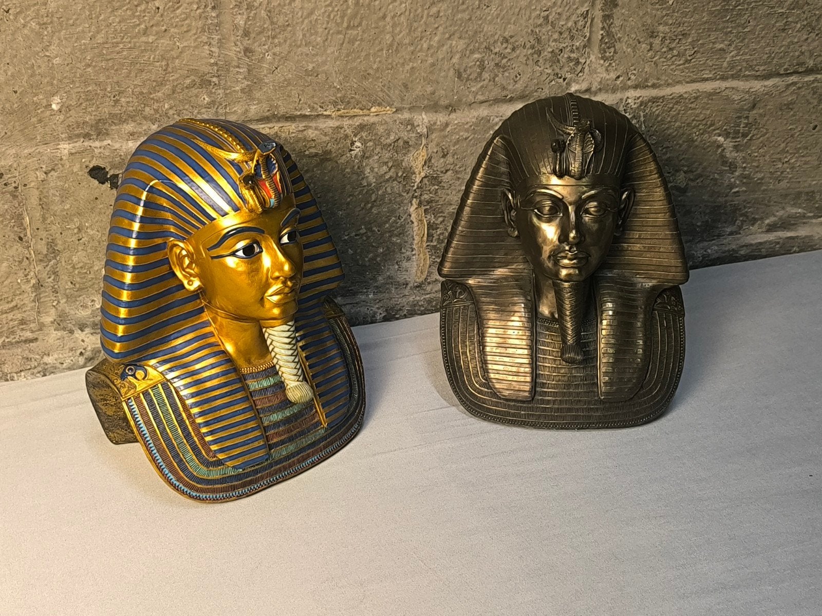 2 Egyptische Bustes – Toetanchamon – Perfecte staat, Ophalen
