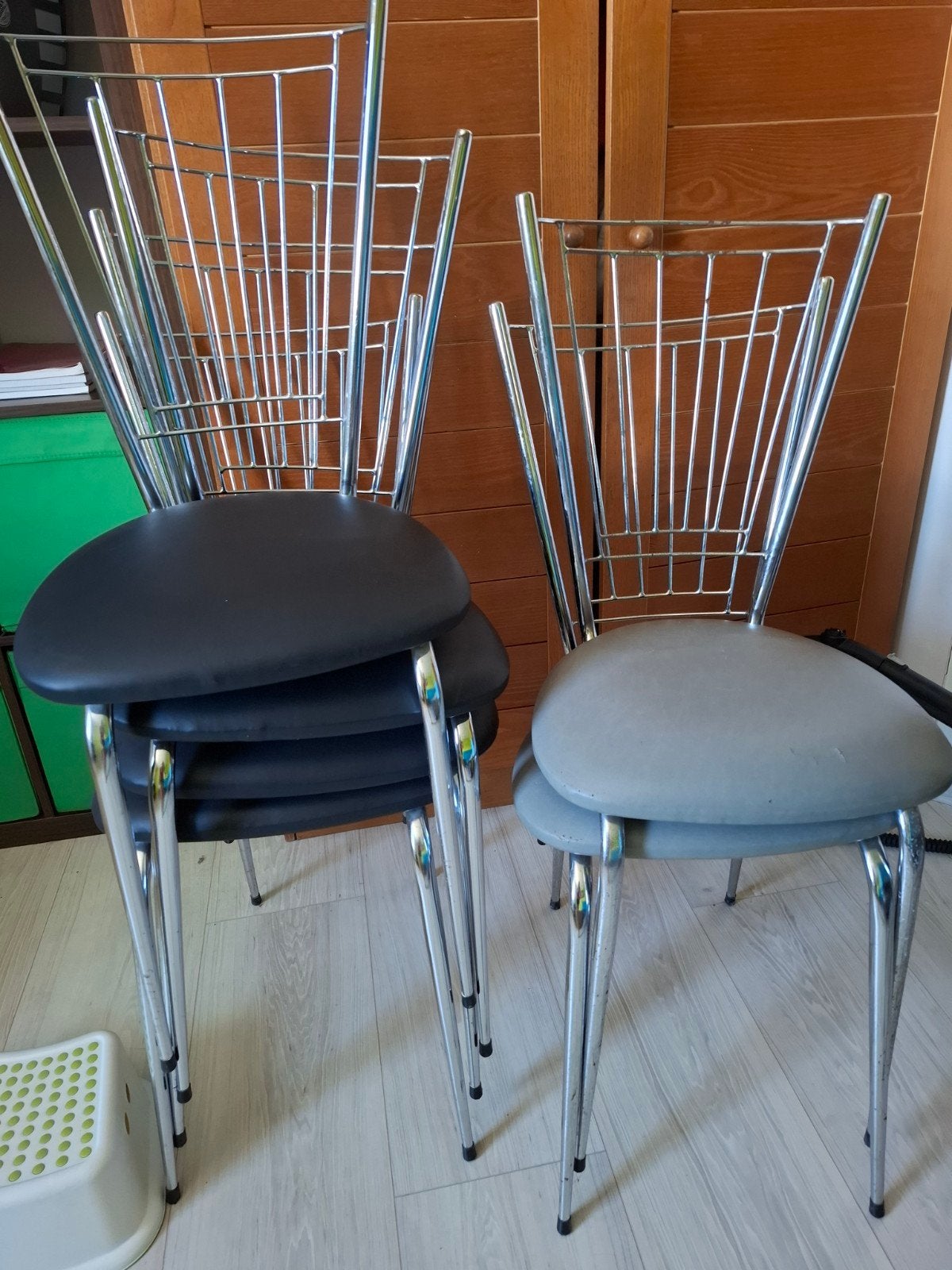 Gratis - 6 stoelen, Huis en Inrichting, Stoelen, Ophalen, Gebruikt, Modern, Vijf, Zes of meer stoelen