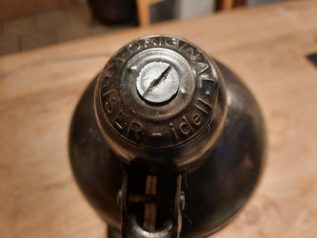 KAISER 6551 lamp, Antiek en Kunst, Ophalen of Verzenden