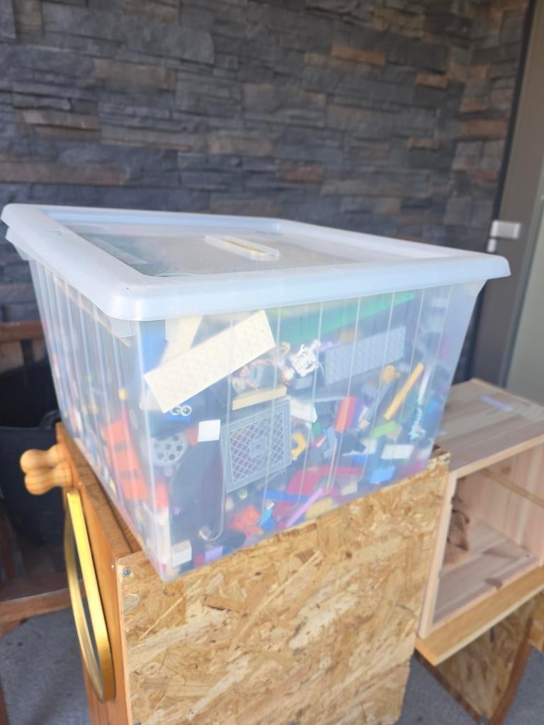 Bac de Lego (Assez récents) +/- 10 kgs, Animaux & Accessoires