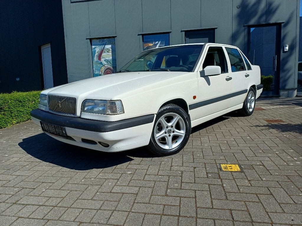 Volvo 850TDI**oldtimer**airco**weinig km**, Auto's, 4 deurs, https://public.car-pass.be/vhr/65434038-0ce6-4a6a-b9fb-d31856066699