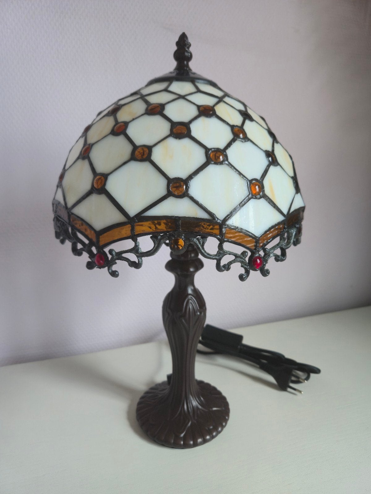 Prachtige grote glas in lood tiffany styl lamp
Glas in lood, Ophalen, Glas, Art deco