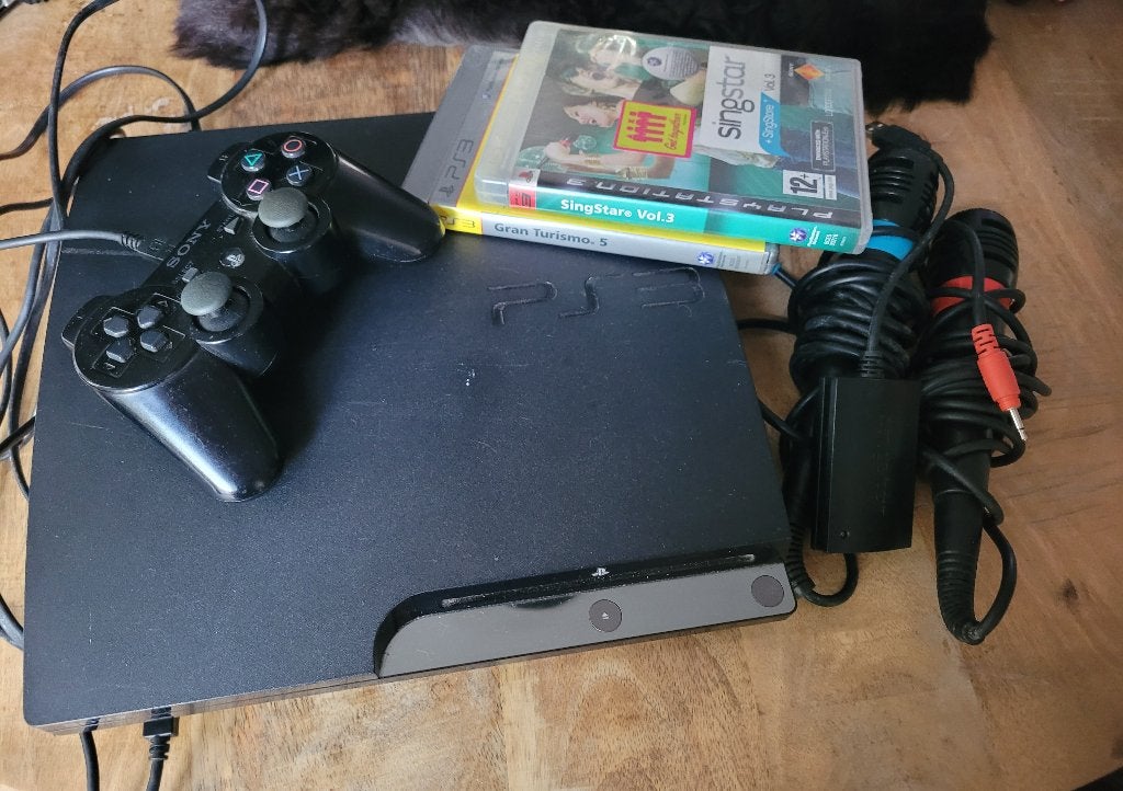 Playstation 3 met controller en spellen €70, Games en Spelcomputers, Spelcomputers | Sony PlayStation 3, Ophalen, Gebruikt, 160 GB