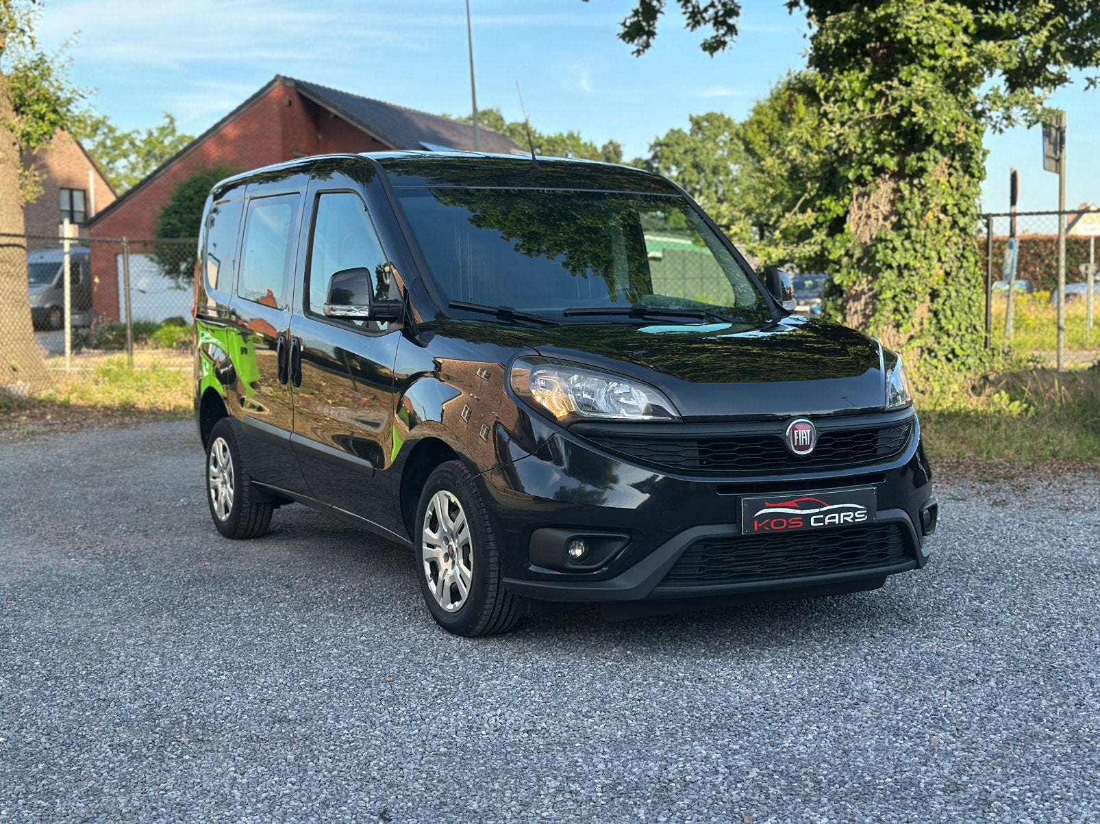 Fiat Doblo/1.6MJet/2022/Navi/Camera/Lichte Vracht/Garantie, Auto's, Dealer onderhouden, Stof, 4 cilinders, Zwart