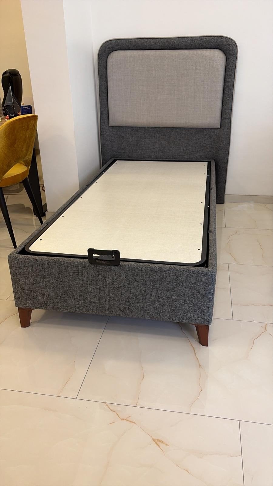 1 persoonsbed, Ophalen, Matras