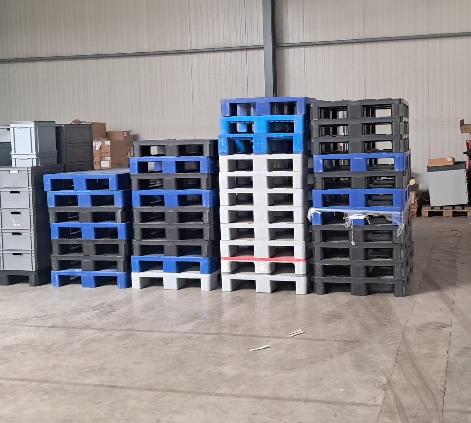 Plastic pallet 80x120 cm, Ophalen, Zo goed als nieuw