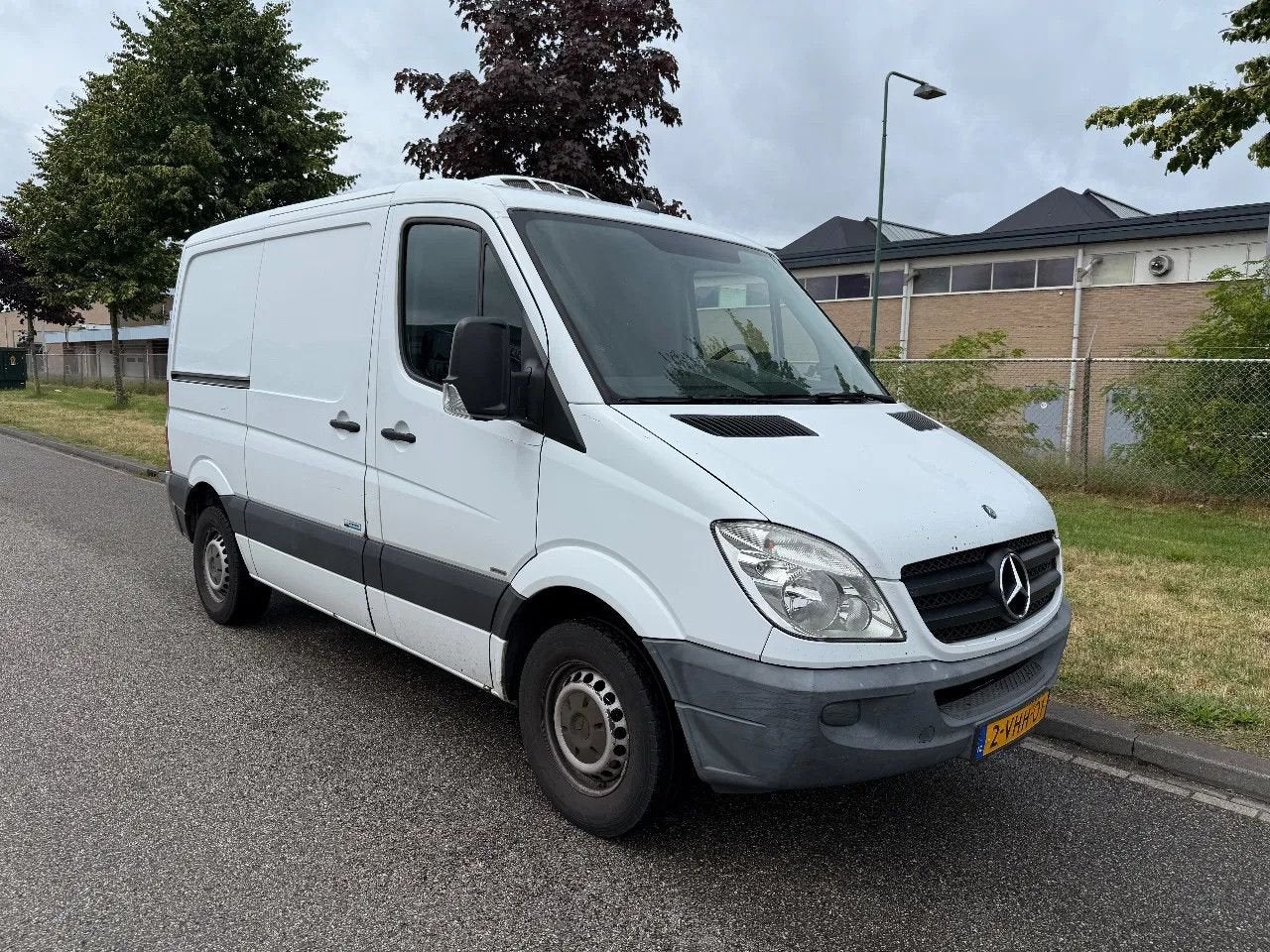 Mercedes-Benz Sprinter 313 2010 kuhlung diepfreez, Auto's, Automaat, Wit, Mercedes-Benz, Diesel