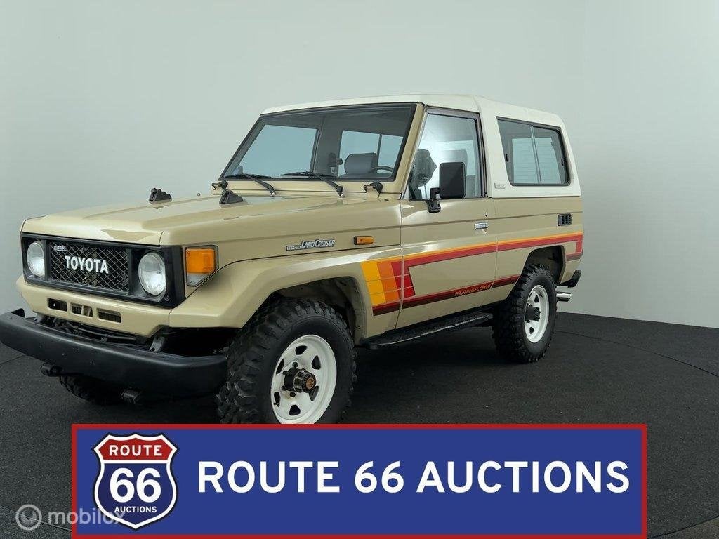 Toyota Land Cruiser | 1987 | Route 66 Auctions, Autos, Achat, Entreprise, Boîte manuelle, Autre carrosserie