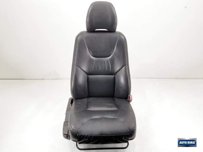 Siège droit d'un Volvo XC70, -, 3 mois de garantie, -, -