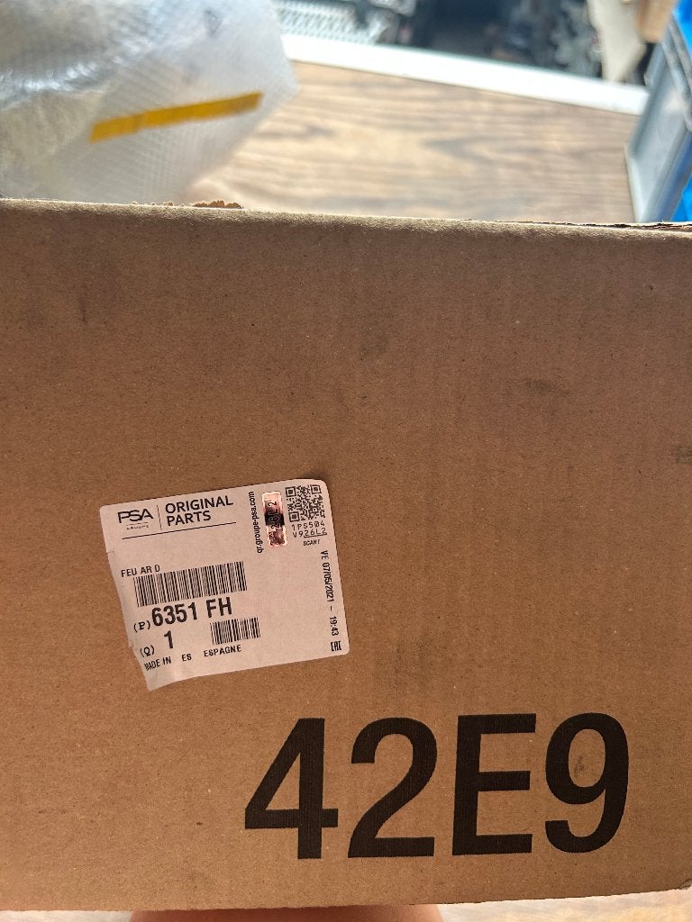 Achterlicht partner B9, Auto-onderdelen, Ophalen, Nieuw, Peugeot