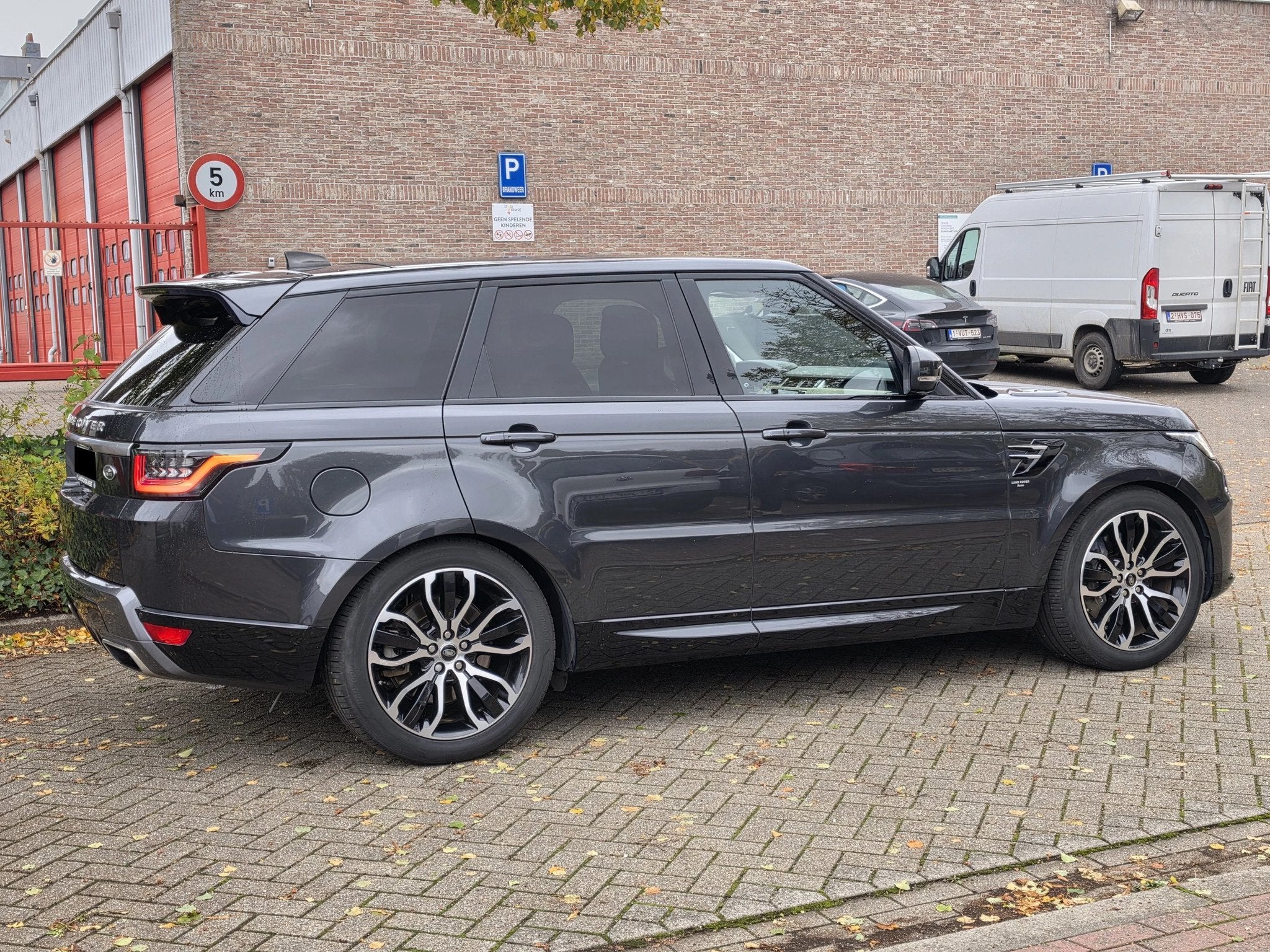 Range Rover Sport Dynamic P400e | Pano | Matrix LED | 360, Auto's, Gebruikt, Euro 6, 301 kW, Bedrijf