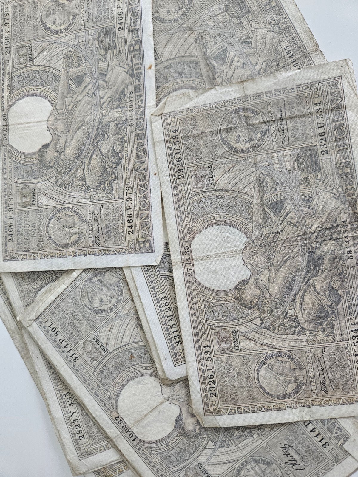 Billets de 100 francs ou 20 Belga, 18 pièces, Enlèvement ou Envoi