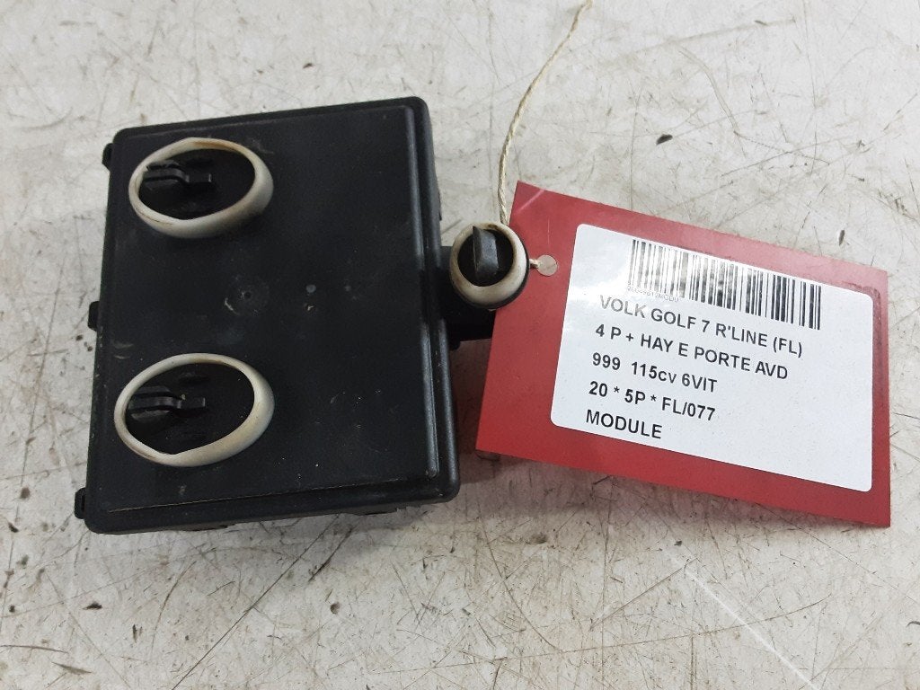 UNITE ELECTRONIQUE Volkswagen Golf VII (AUA) (5Q0959592K), Volkswagen, Mevr. I. Hauben, Utilisé, Rue de l'Espoir 34 34
4030  GRIVEGNÉE, BE