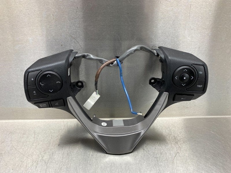 COMMANDE DE RADIO AU VOLANT Toyota RAV4 (A4), Autos : Pièces & Accessoires, Utilisé, Toyota