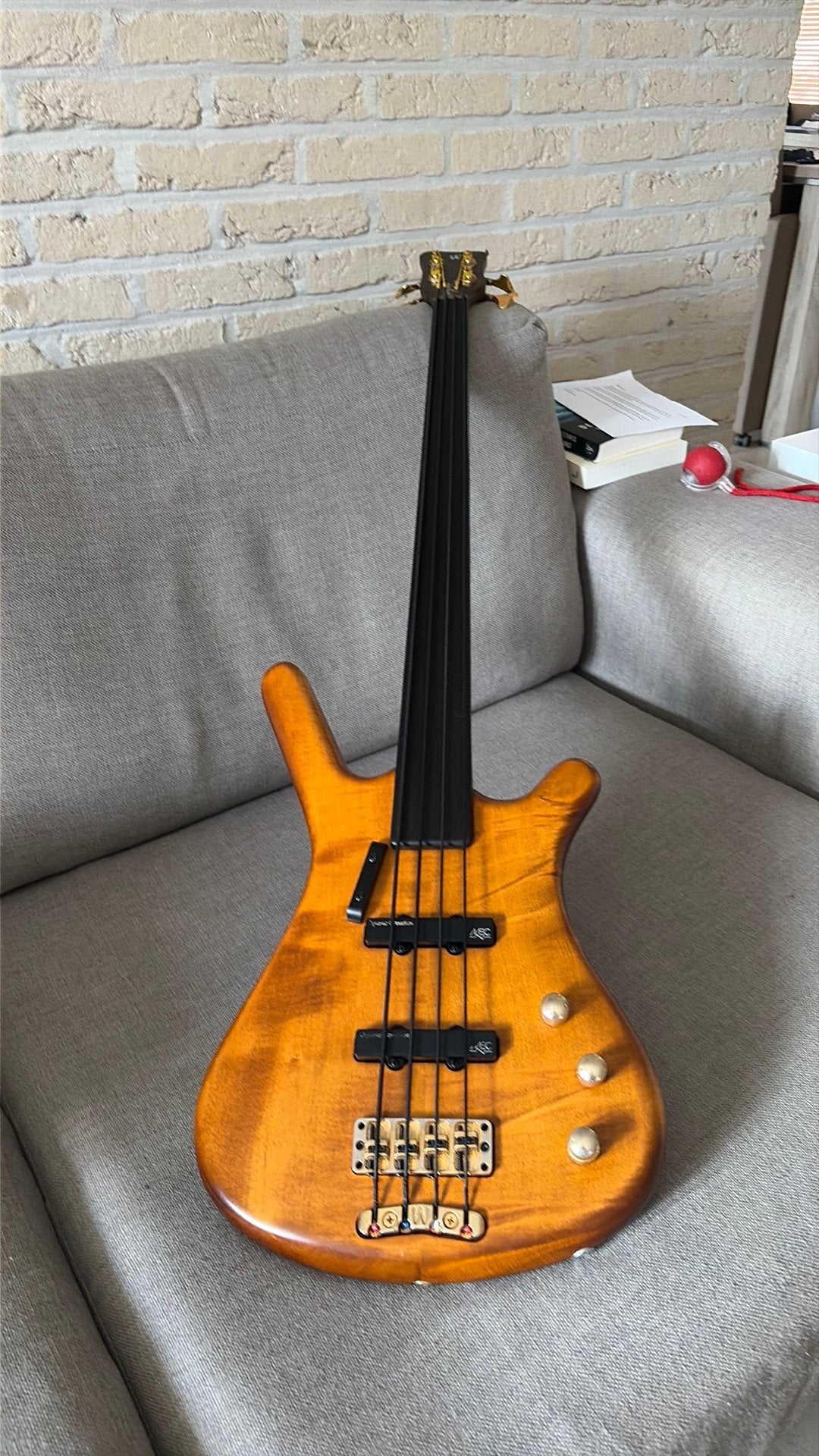 Warwick Corvette Proline unlined fretless 1994, Musique & Instruments, Instruments à corde | Guitares | Basses, Enlèvement, Comme neuf