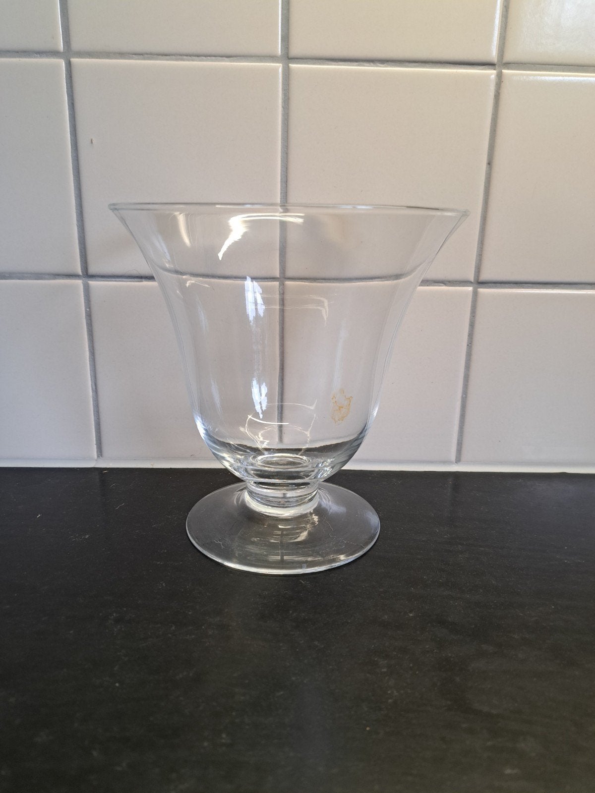 Mooie kleine siervaas, Handgemaakt, Nieuw, Glas, 15 cm
