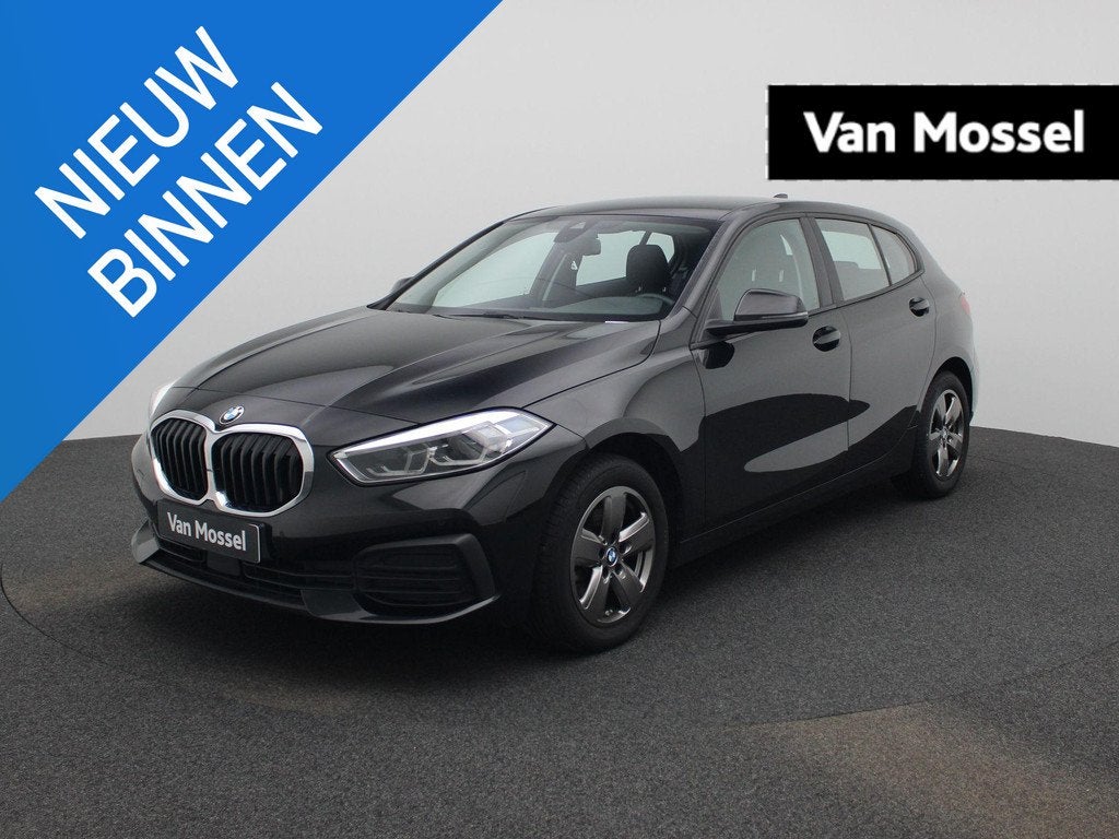 BMW 1 Reeks Hatch 118iA (100 kW), Auto's, Gebruikt, 129 g/km, 136 pk, Zwart