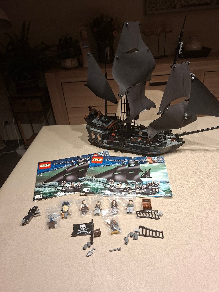 LEGO Pirates of the Caribbean 4184  The Black Pearl, Overige thema's, Lego, Ophalen of Verzenden, Zo goed als nieuw