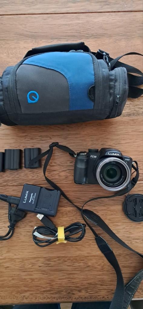 Panasonic Lumix DMC-FZ38 Fototoestel met tas en toebehoren, Audio, Tv en Foto, Fotocamera's Digitaal, Ophalen of Verzenden, Gebruikt