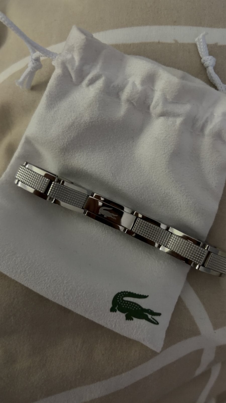 Bijoux bracelet lacoste homme, Bijoux, Sacs & Beauté, Enlèvement ou Envoi, Neuf, Argent, Acier