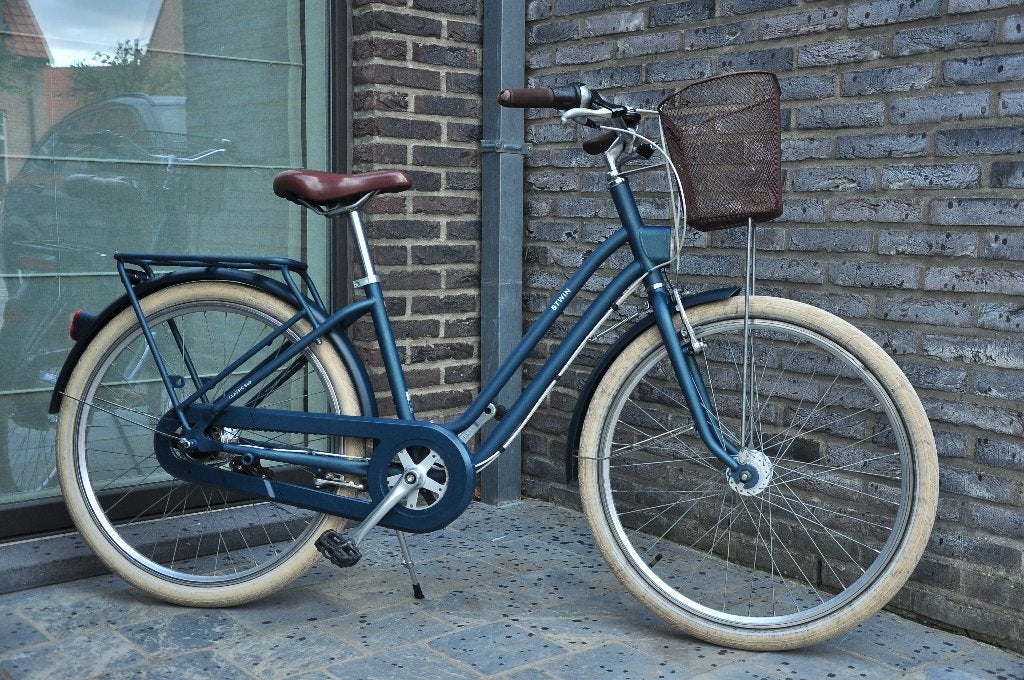 Meisjesfiets Btwin, 26 inch, klein frame (XS) zg staat!, Vélos & Vélomoteurs, Frein sur jante, 26 pouces ou plus, Frein à main