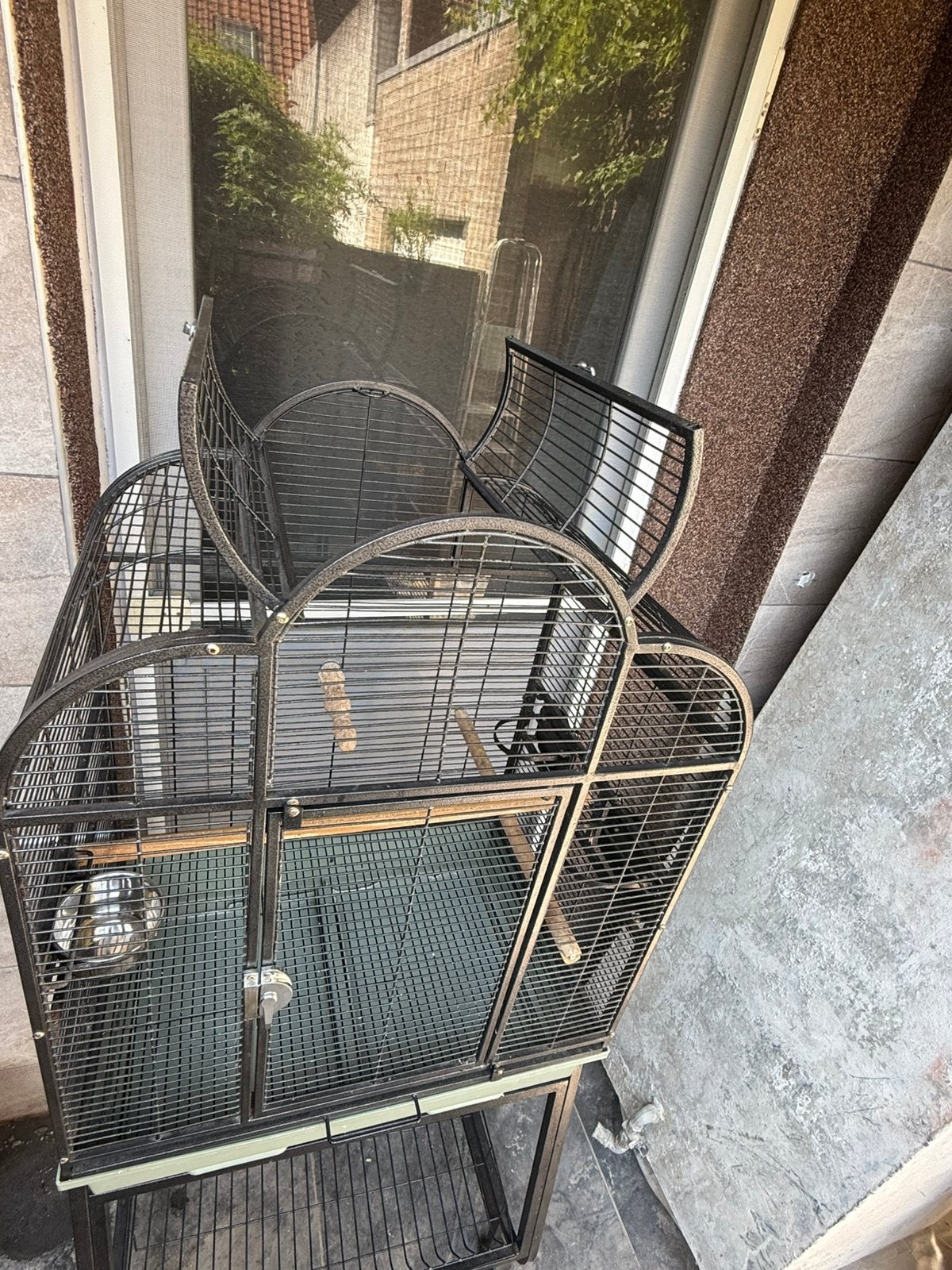 Vogelkooi, Enlèvement, Utilisé, Cage à oiseaux