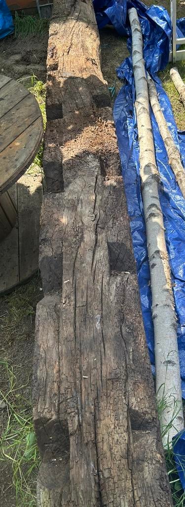 Poutre en bois, Poteaux, Bois dur, Enlèvement, Utilisé