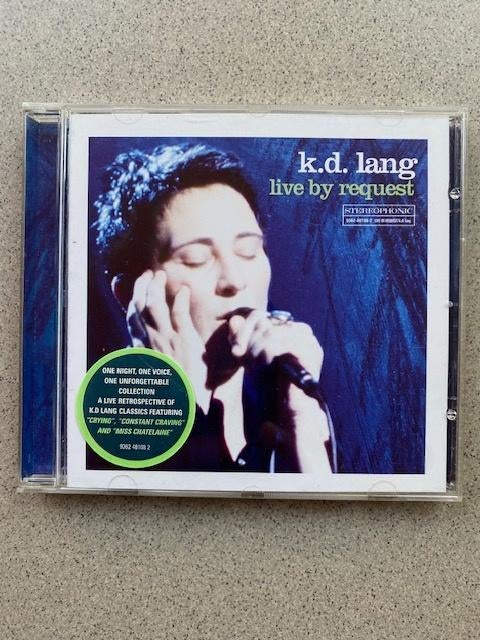 CD K.D. lang - en direct sur demande, Enlèvement ou Envoi, Utilisé, Chanteur-compositeur
