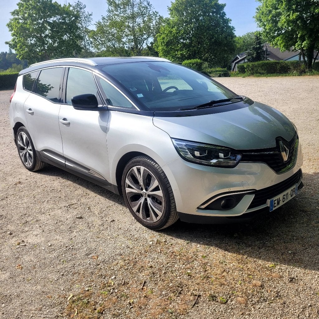 RENAULT GRAND SCENIC  IV /4 1.5 dci 110 INTENS, Auto's, Renault, Monovolume, Zwart, Leder en Stof, 7 zetels