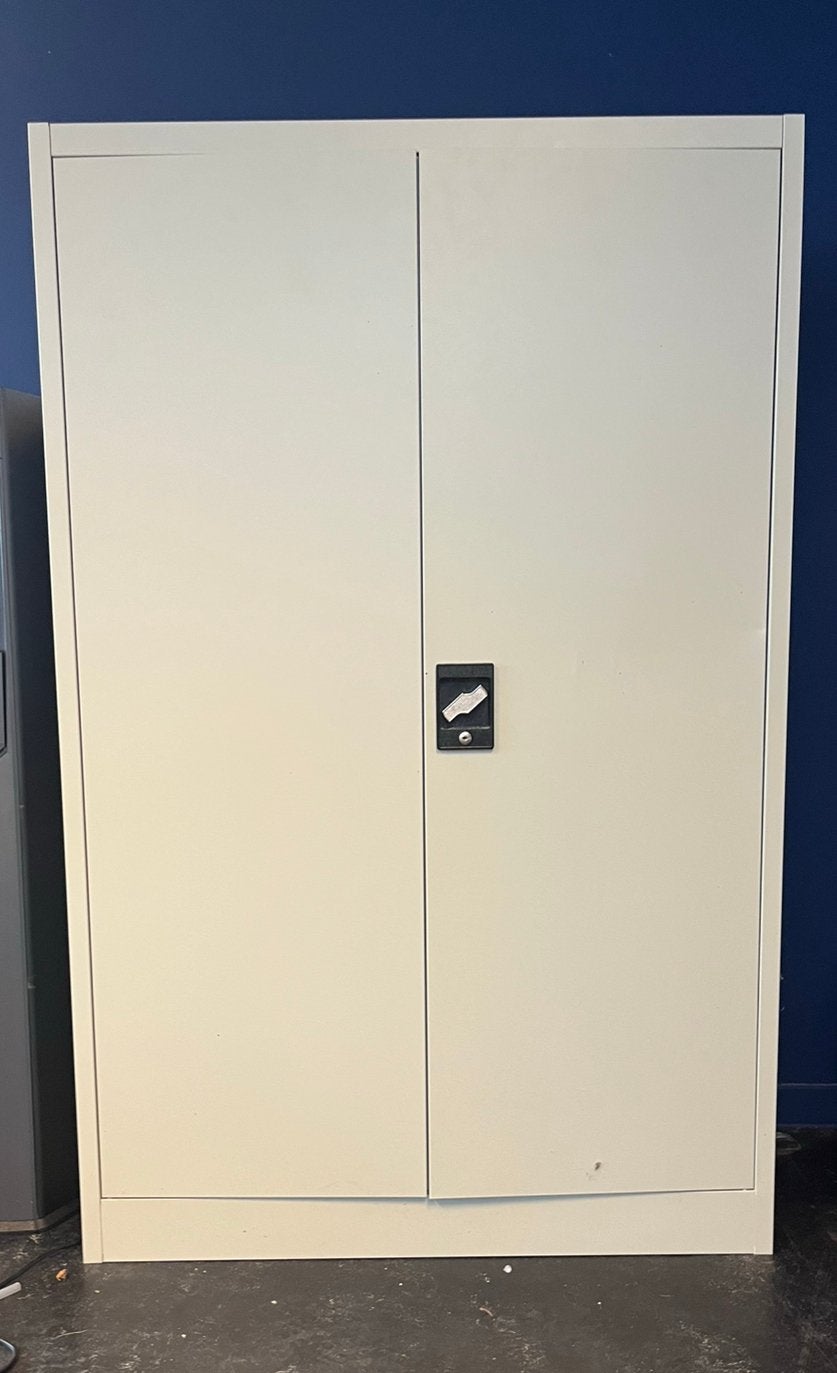 Ijzeren Archief kast, Enlèvement, Comme neuf, Métal, Avec serrure