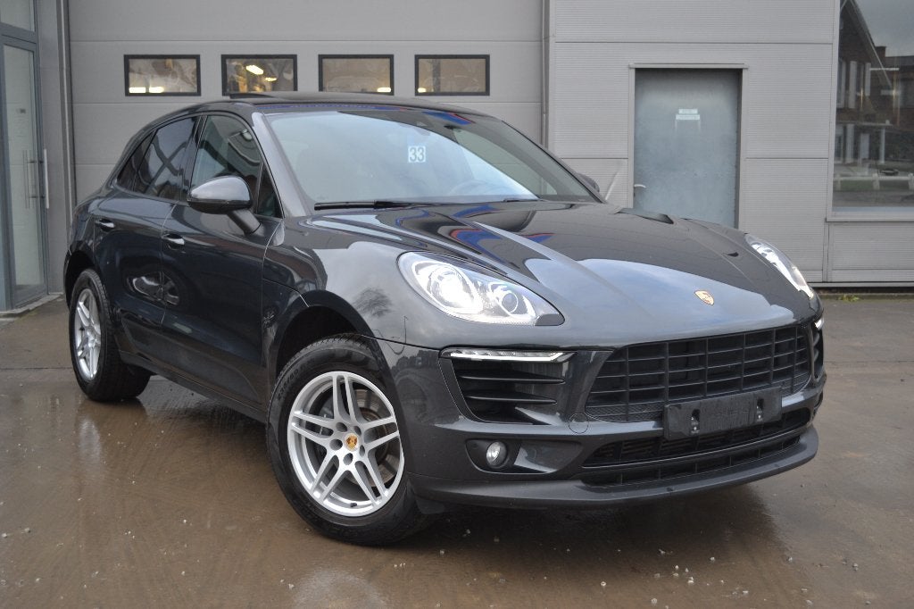 Porsche Macan 2.0, 4 cilinders, Start-stop-systeem, Alcantara, Bedrijf